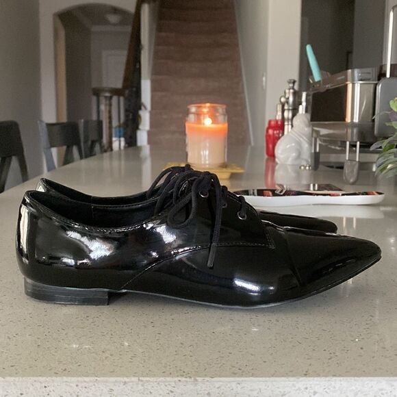 Tildon Astoria Black Shiny Laced Pointed Flats Slip Ons 6 1/2 Goth Witch Street - Picture 1 of 15